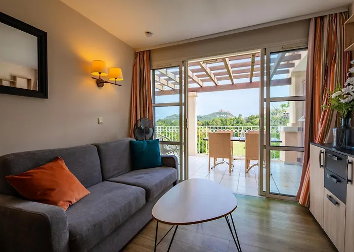 Résidence Le Village De Cap Esterel - Maeva - Climatisé 2 Pièces 4 Personnes - Sélection Mae-0810 * Saint-Raphaël